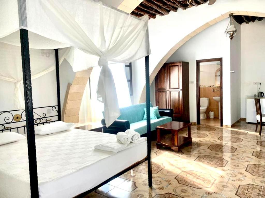 Rizokarpaso Villa Lembos Hotel Karpaz מראה חיצוני תמונה