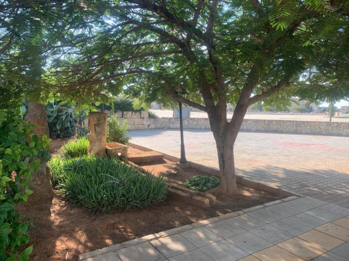 Rizokarpaso Villa Lembos Hotel Karpaz מראה חיצוני תמונה